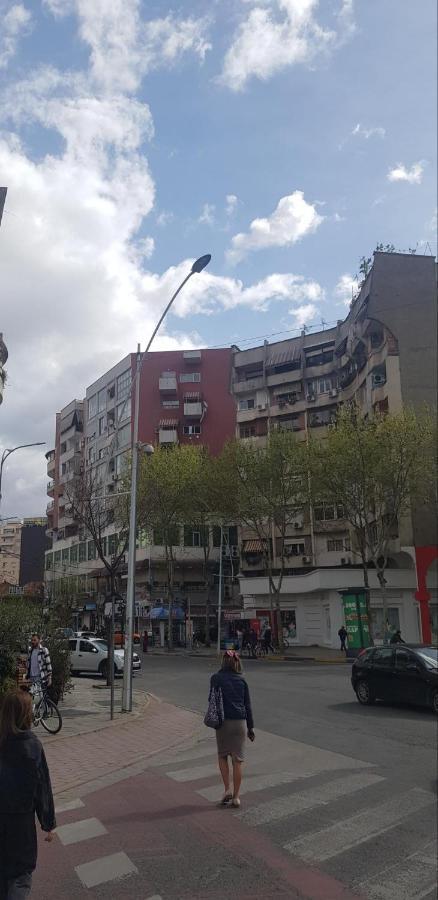 Tirana Center Apartment 12 エクステリア 写真